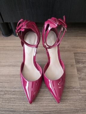 Aldo Pointed Toe Heels - 8.5